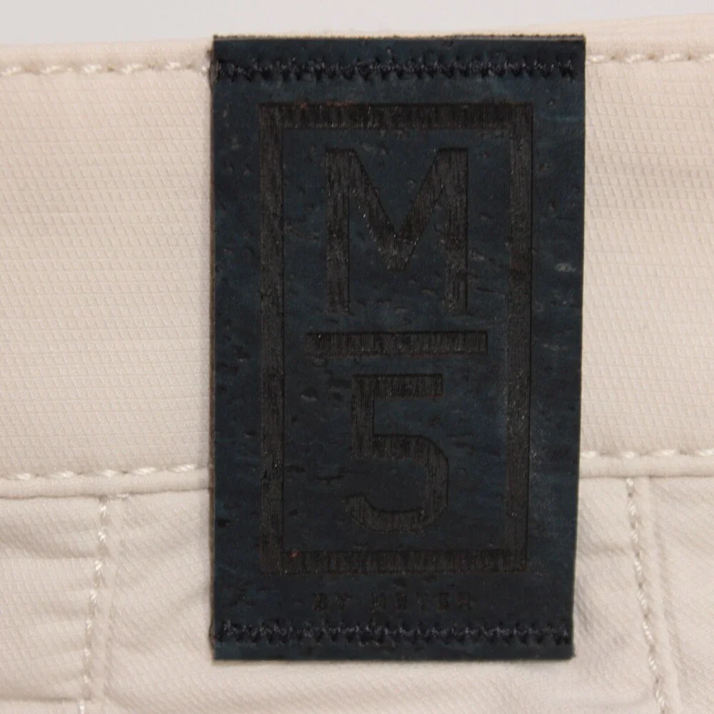 Meyer M5 NWT Cargo / Casual Pants Size 34 US In Solid Beige Cotton Blend Stretch